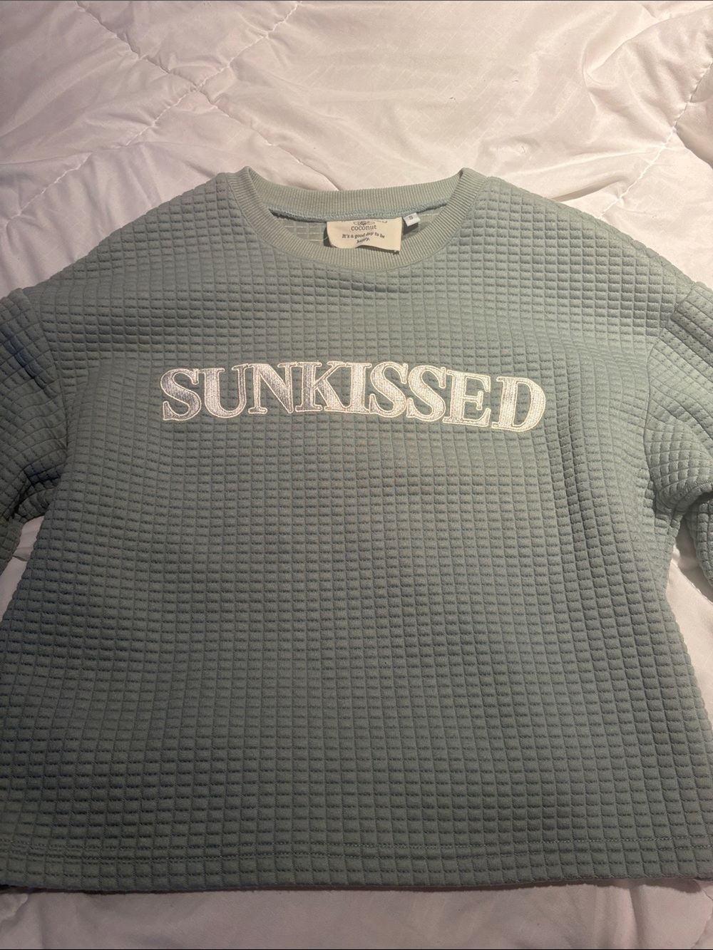 Sunkissed Coconut Women’s Quilted Crewneck Sweater - Sage Green